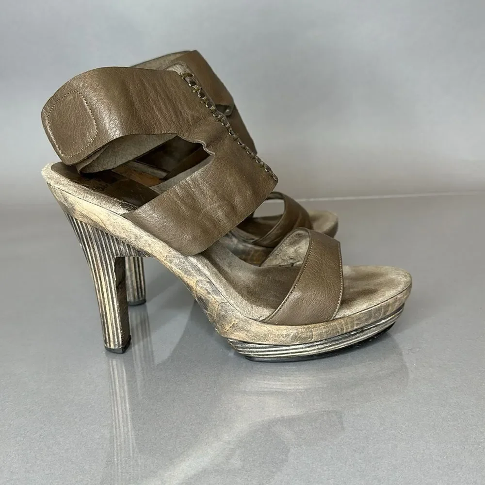 Calleen Cordero x Cordero Platform Leather Heels – Size 9 (A-1512)